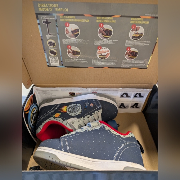 Children's heelies shoes - Picture 4 of 4